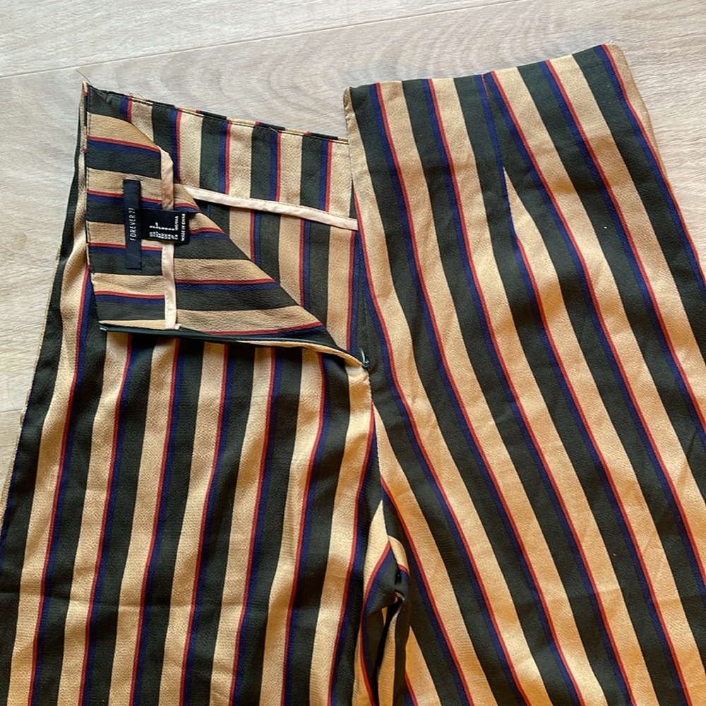 Pants - Picture 9 of 11